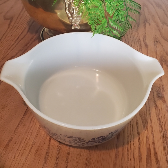 Vintage PYREX Homestead Pattern Casserole Dish | Blue and Tan 475-B 2.5 litres - Picture 4 of 16